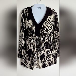 Black and White Patterned Women's Top By Chico's